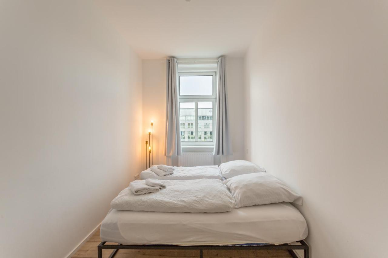 Luxury / Special For Families/ Vienna Town Hall Экстерьер фото