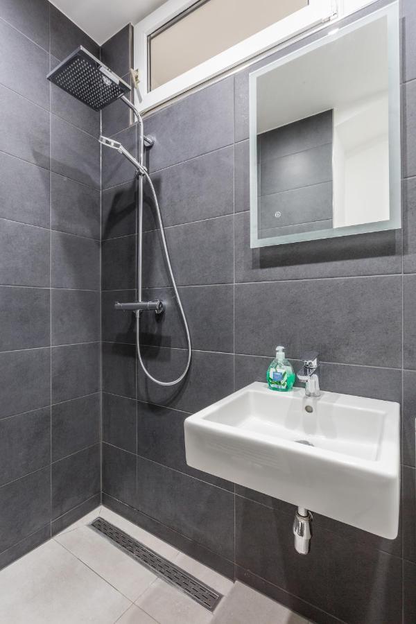 Luxury / Special For Families/ Vienna Town Hall Экстерьер фото